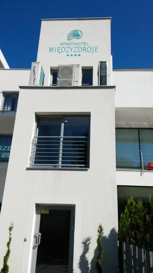 מידזיזדרויה Holiday Home Aparthotel 009 Z Balkonem Przy Plazy מראה חיצוני תמונה